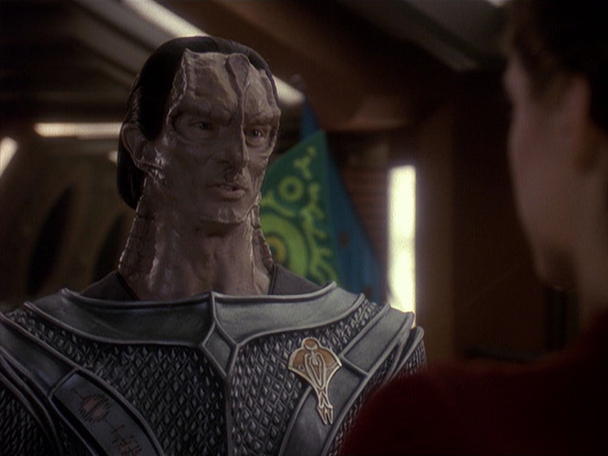 extant_StarTrek_DS9_4x05-Indiscretion_4227.jpg