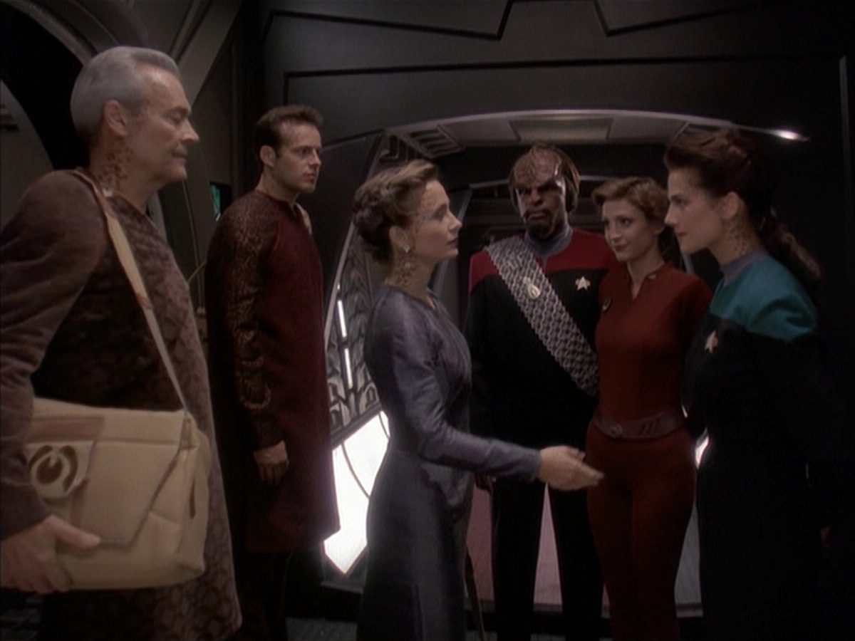extant_StarTrek_DS9_4x06-Rejoined_0348.jpg