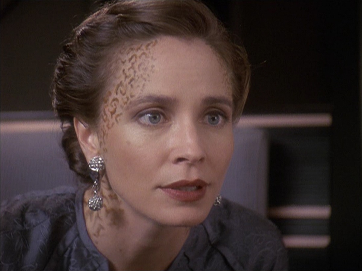 extant_StarTrek_DS9_4x06-Rejoined_4013.jpg