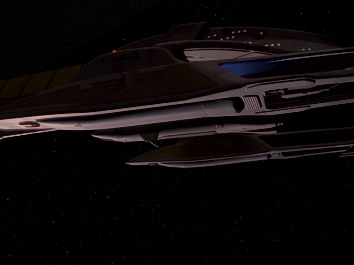 extant_StarTrek_DS9_4x07-StarshipDown_0005.jpg