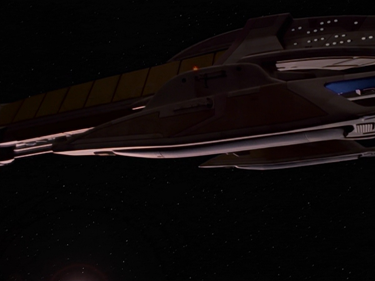 extant_StarTrek_DS9_4x07-StarshipDown_0008.jpg