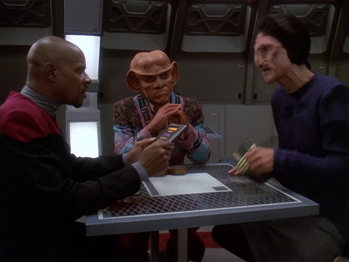 extant_StarTrek_DS9_4x07-StarshipDown_0073.jpg