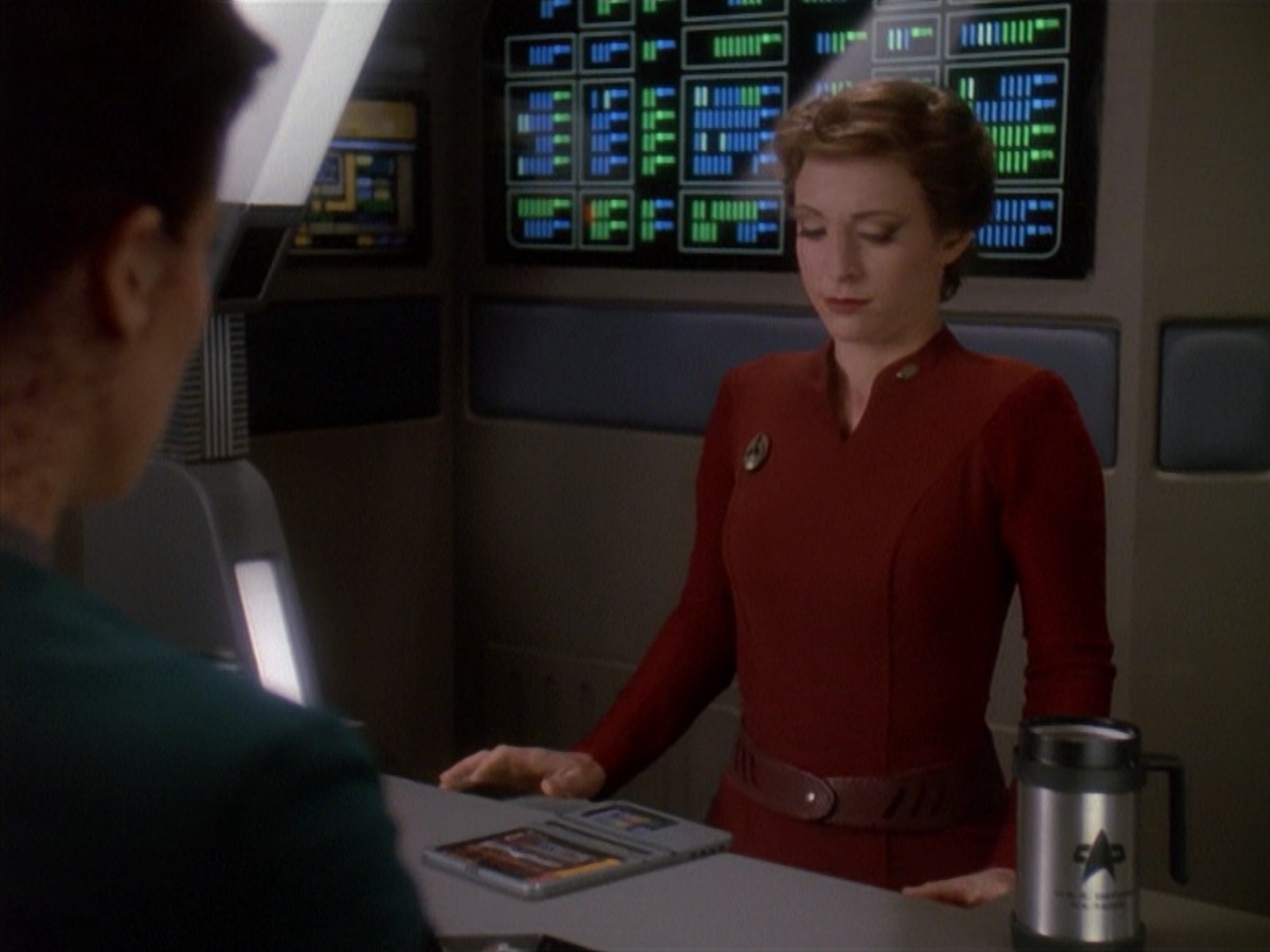 extant_StarTrek_DS9_4x07-StarshipDown_0175.jpg