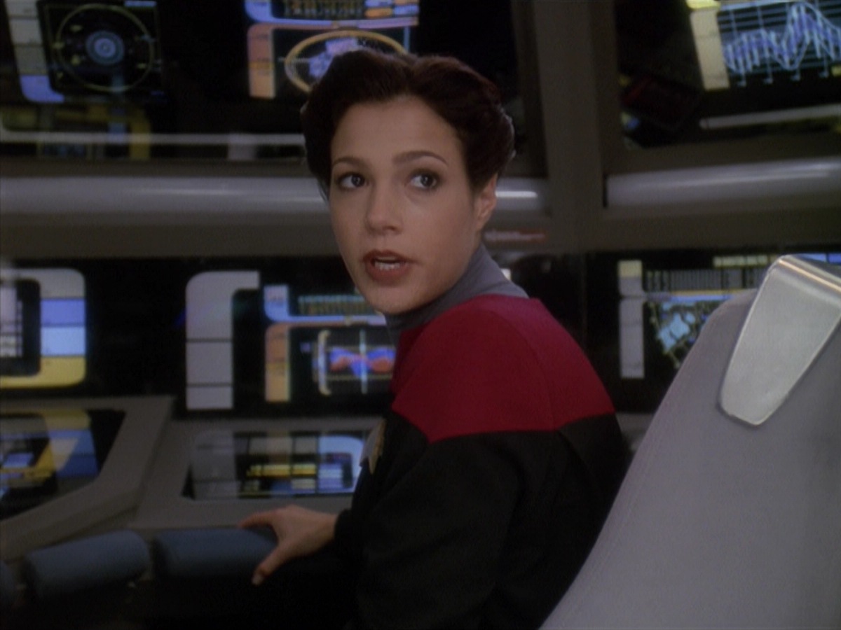 extant_StarTrek_DS9_4x07-StarshipDown_0257.jpg