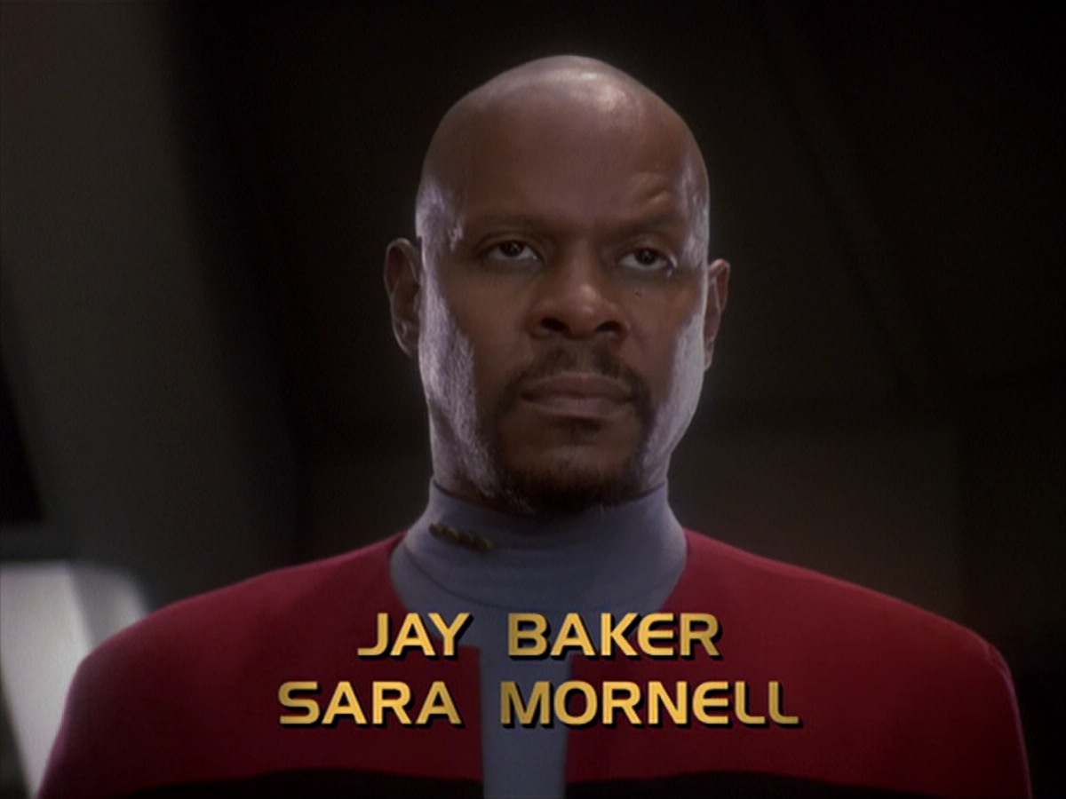 extant_StarTrek_DS9_4x07-StarshipDown_0485.jpg