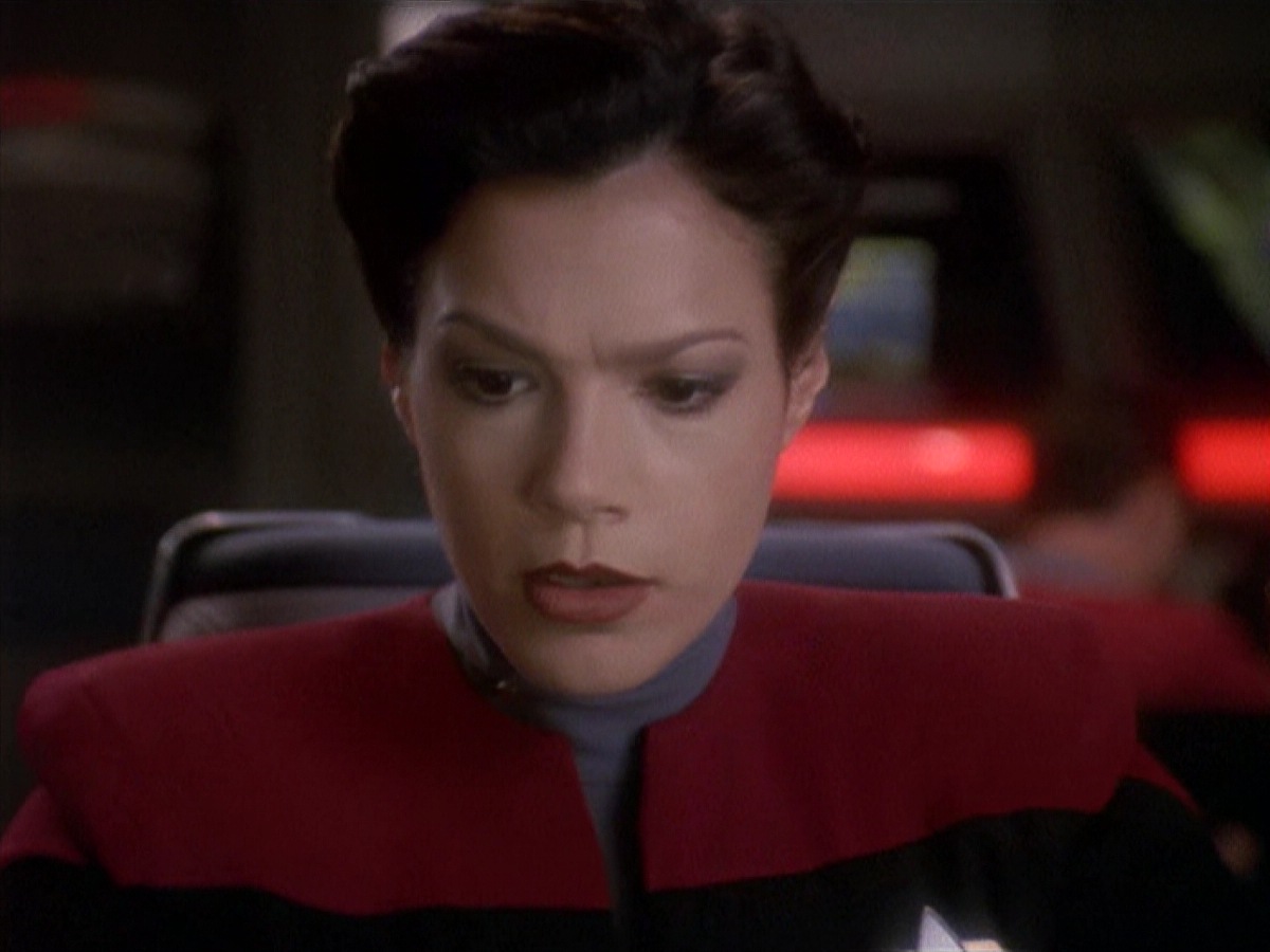 extant_StarTrek_DS9_4x07-StarshipDown_0908.jpg