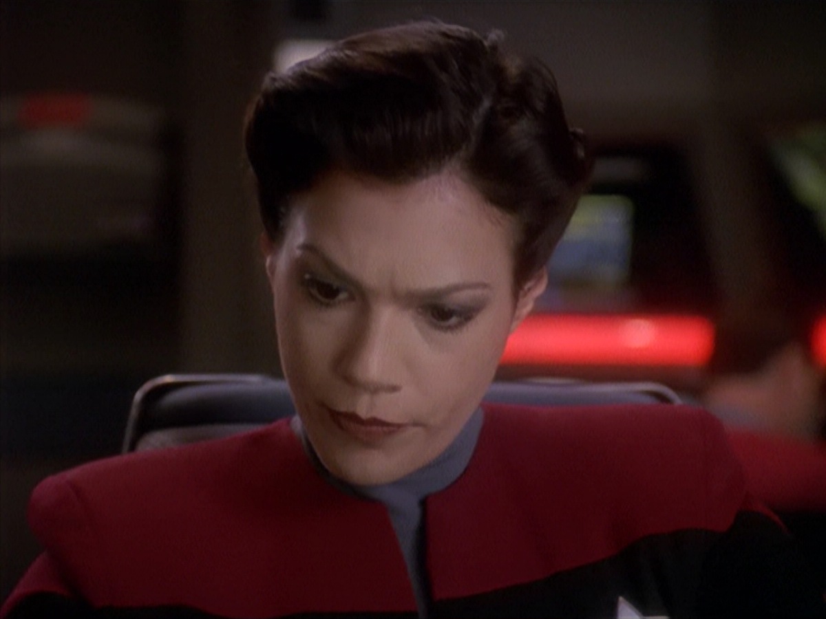 extant_StarTrek_DS9_4x07-StarshipDown_0909.jpg