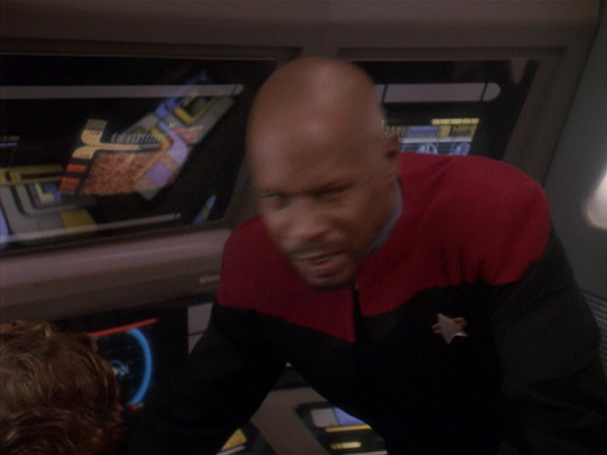 extant_StarTrek_DS9_4x07-StarshipDown_0950.jpg