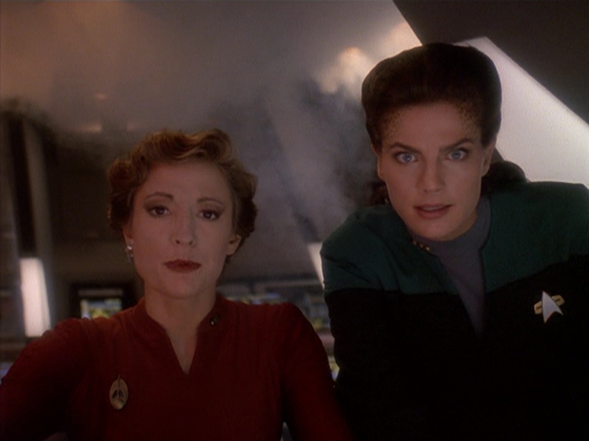 extant_StarTrek_DS9_4x07-StarshipDown_0956.jpg