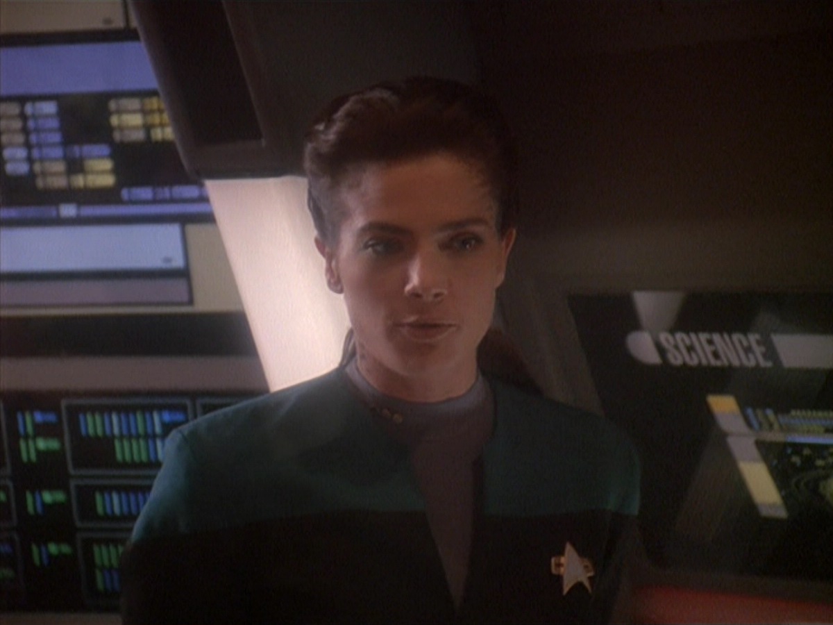 extant_StarTrek_DS9_4x07-StarshipDown_0995.jpg