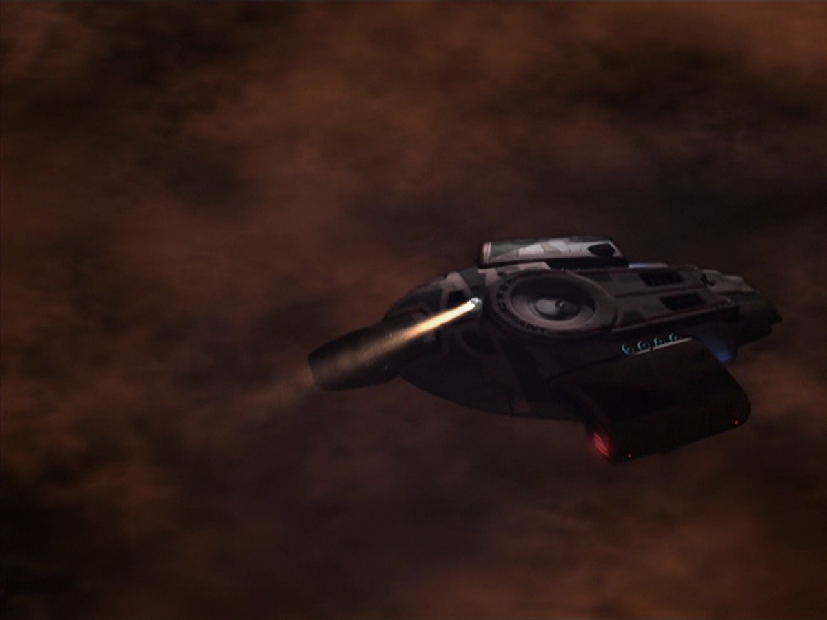 extant_StarTrek_DS9_4x07-StarshipDown_2619.jpg