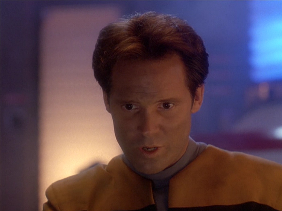 extant_StarTrek_DS9_4x07-StarshipDown_2631.jpg