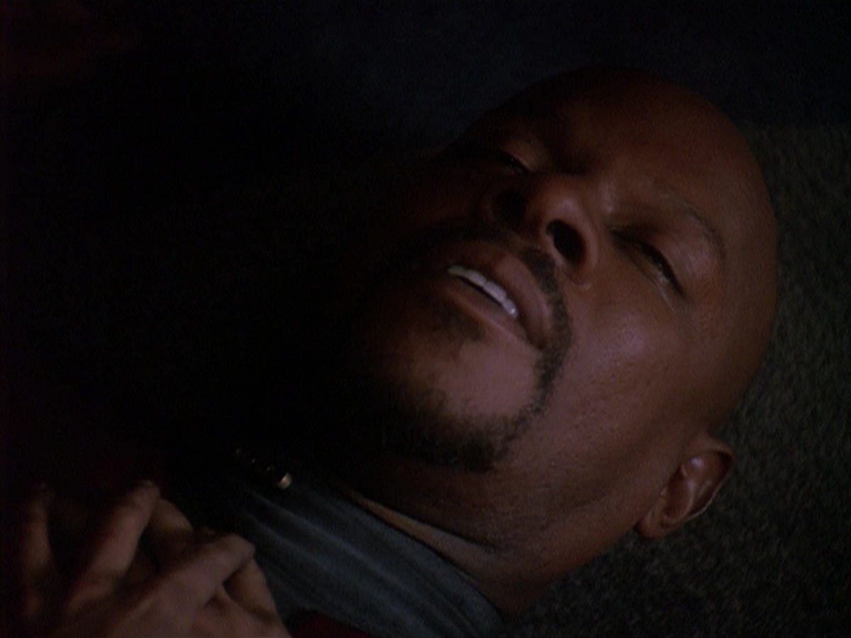 extant_StarTrek_DS9_4x07-StarshipDown_3706.jpg