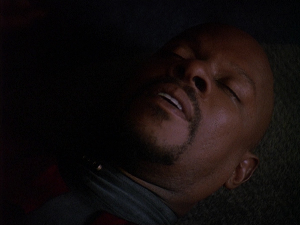 extant_StarTrek_DS9_4x07-StarshipDown_3717.jpg