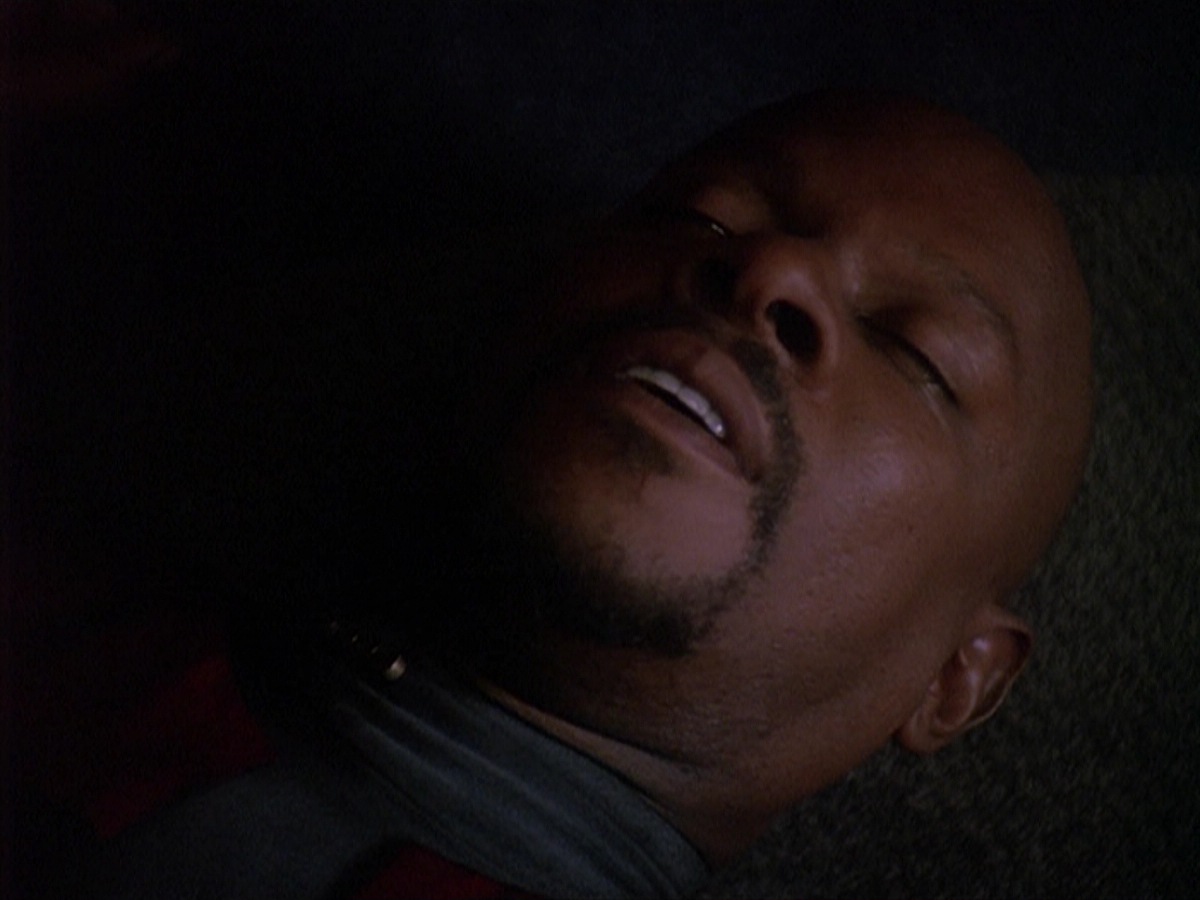 extant_StarTrek_DS9_4x07-StarshipDown_3727.jpg