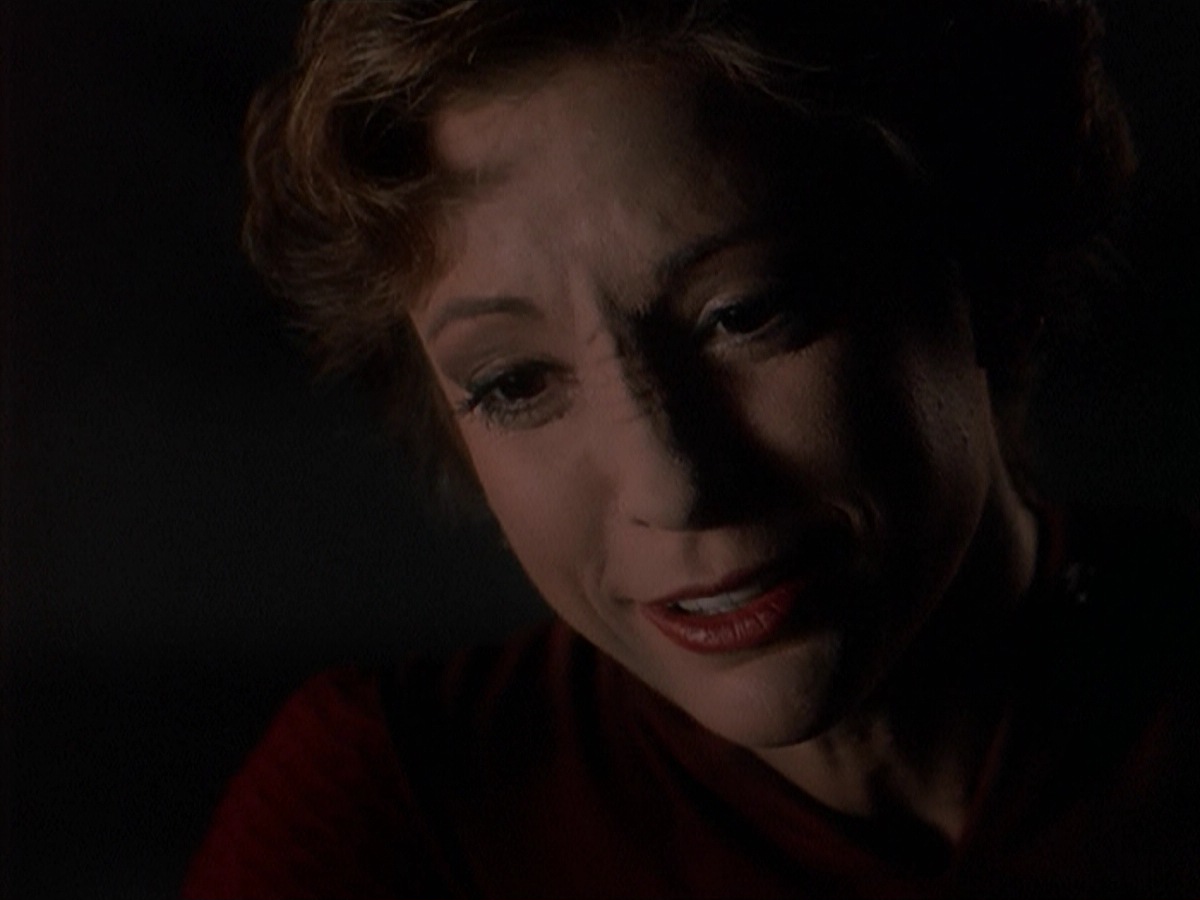 extant_StarTrek_DS9_4x07-StarshipDown_3738.jpg