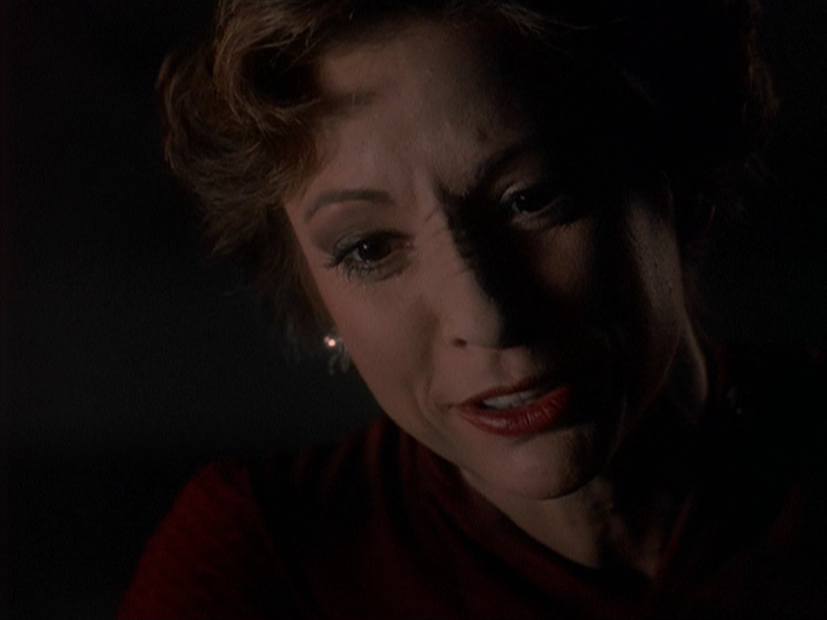extant_StarTrek_DS9_4x07-StarshipDown_3743.jpg