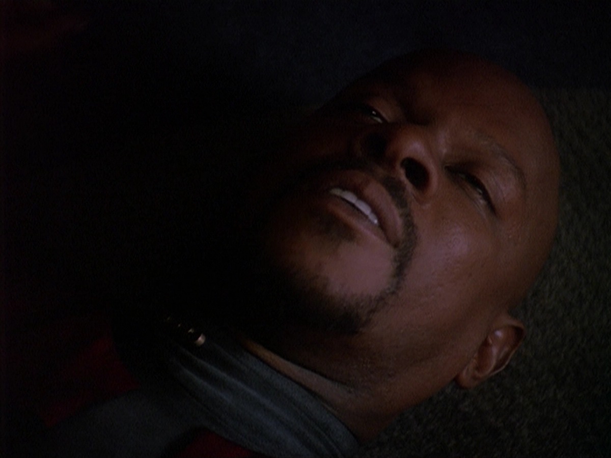 extant_StarTrek_DS9_4x07-StarshipDown_3761.jpg