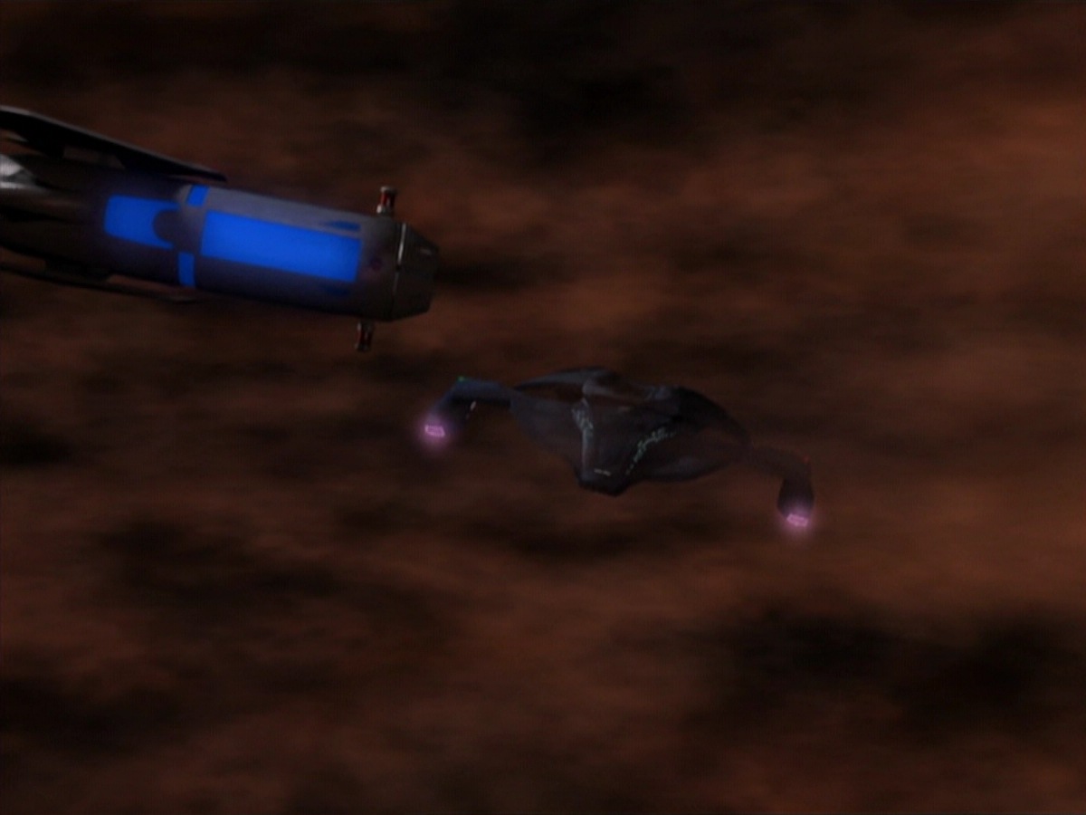 extant_StarTrek_DS9_4x07-StarshipDown_3796.jpg
