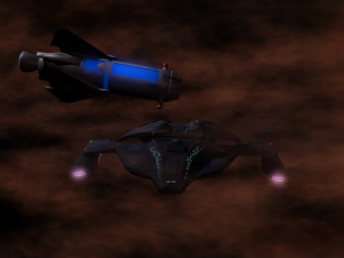 extant_StarTrek_DS9_4x07-StarshipDown_3799.jpg