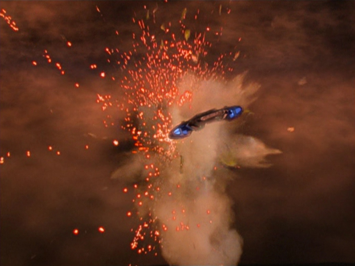 extant_StarTrek_DS9_4x07-StarshipDown_3819.jpg