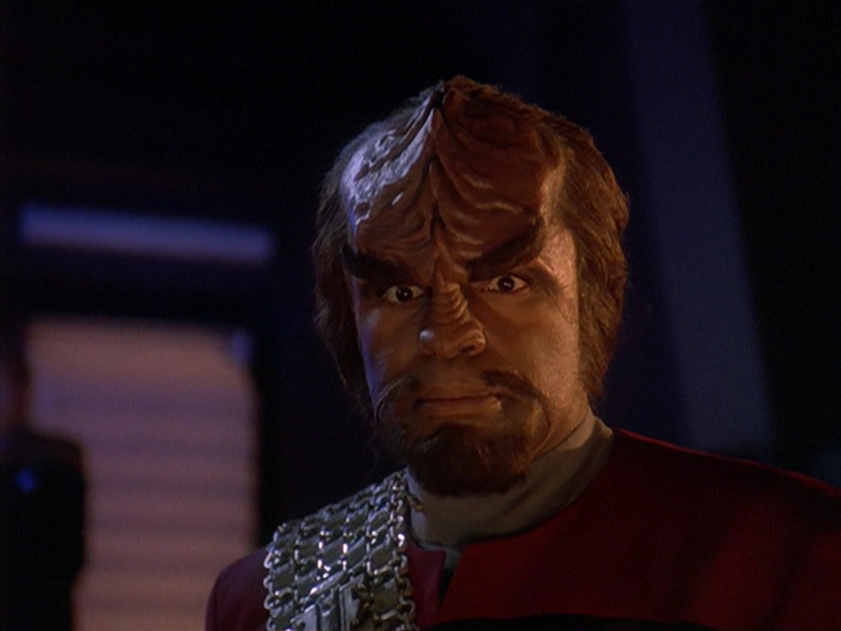extant_StarTrek_DS9_4x07-StarshipDown_3828.jpg