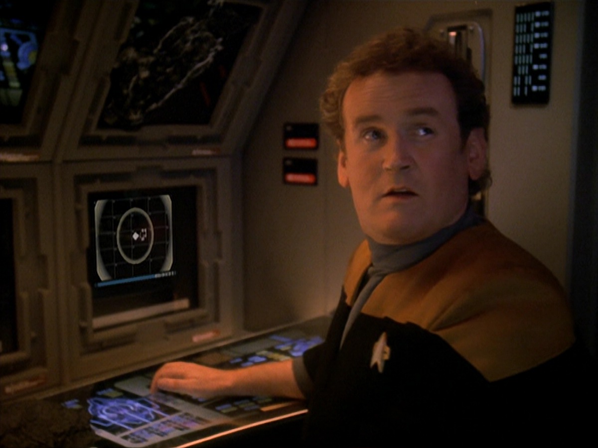 extant_StarTrek_DS9_4x07-StarshipDown_3834.jpg