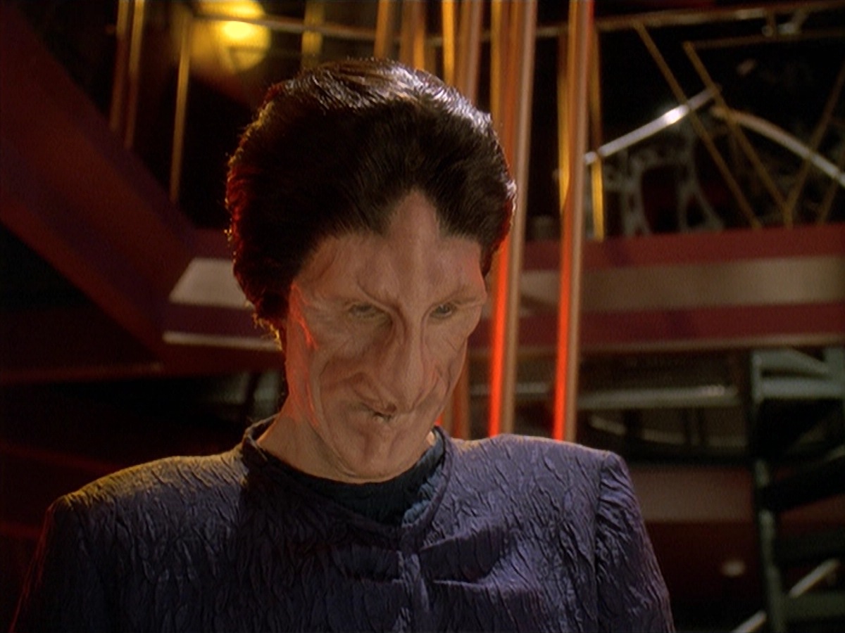 extant_StarTrek_DS9_4x07-StarshipDown_3987.jpg