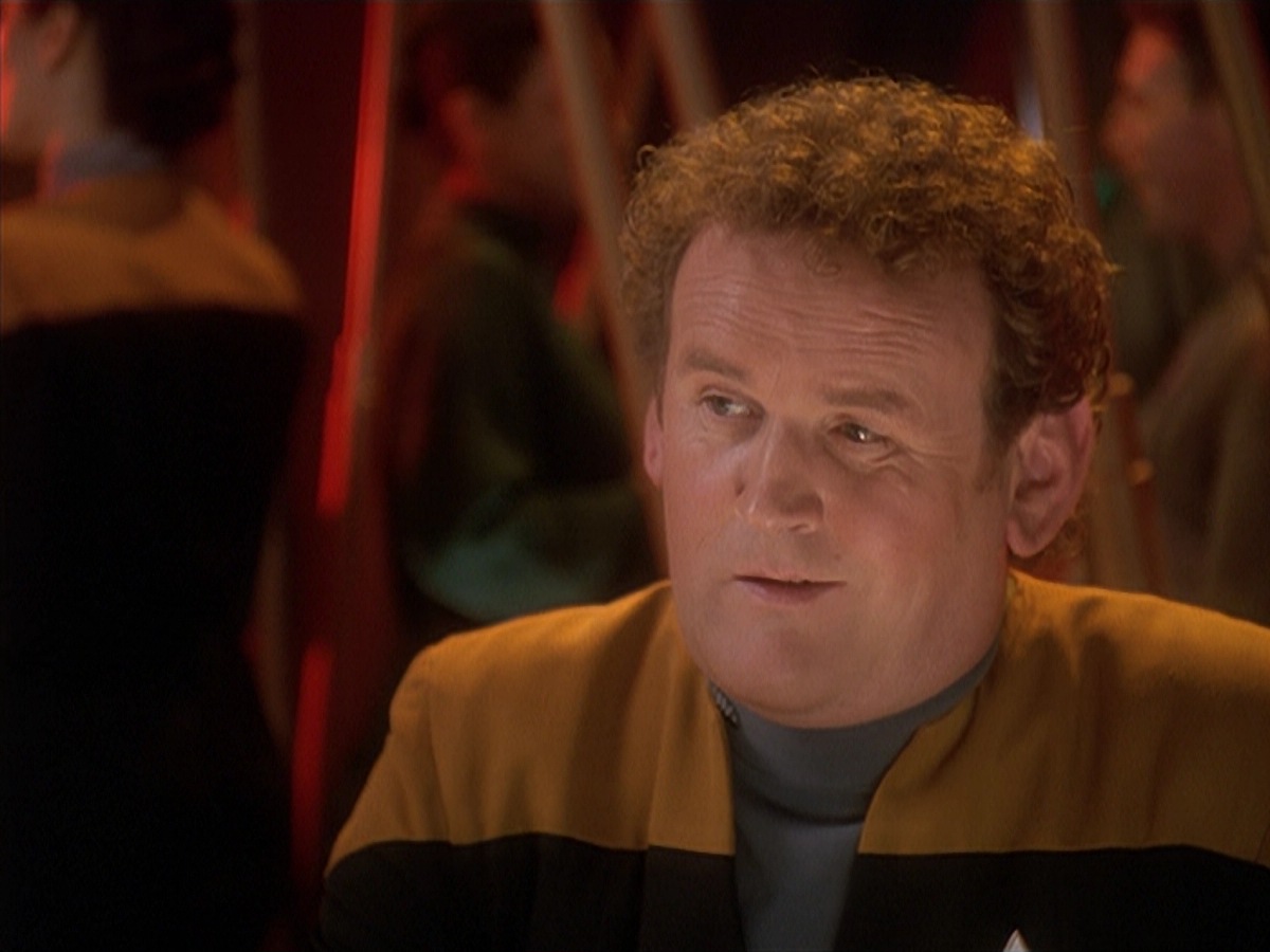 extant_StarTrek_DS9_4x07-StarshipDown_4133.jpg