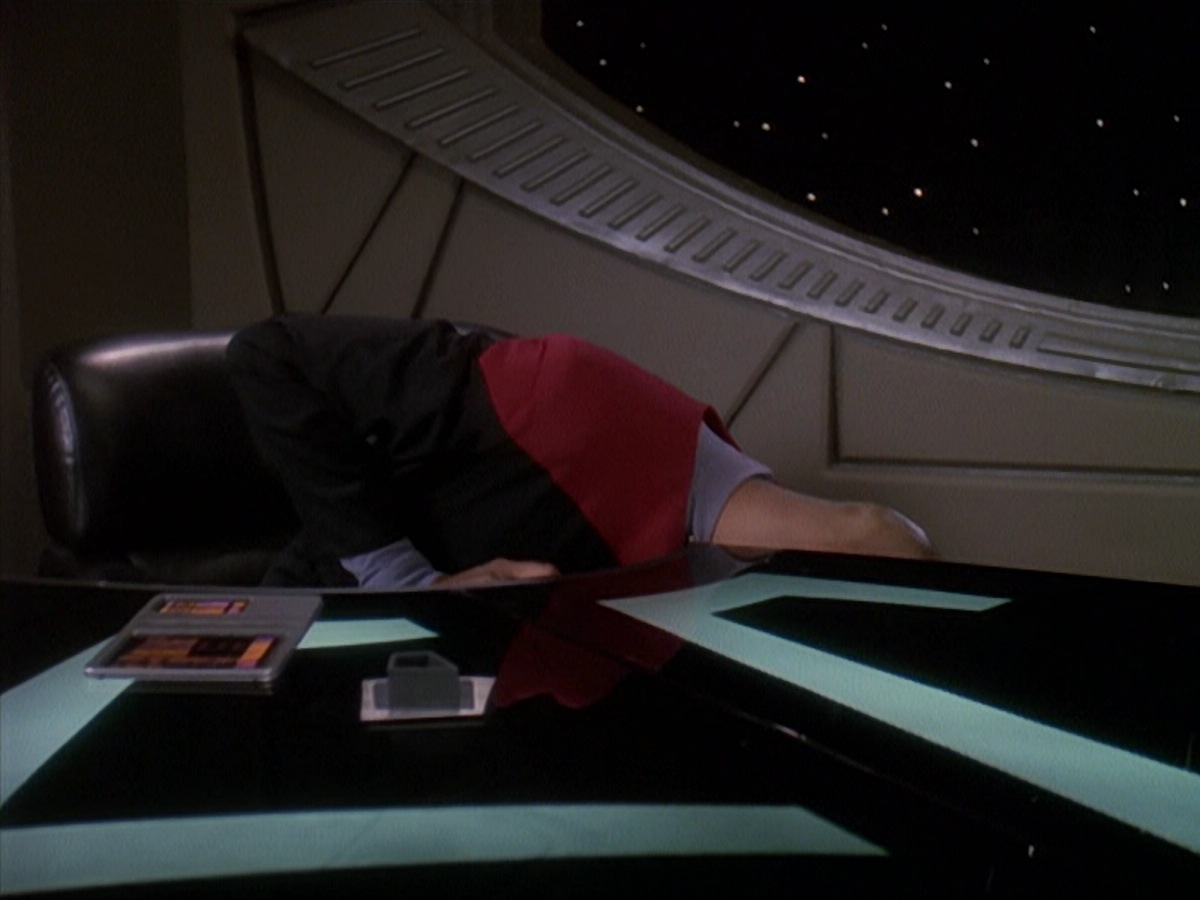 extant_StarTrek_DS9_4x07-StarshipDown_4231.jpg