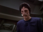 extant_StarTrek_DS9_4x07-StarshipDown_0106.jpg