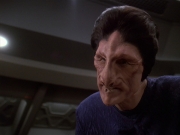extant_StarTrek_DS9_4x07-StarshipDown_0118.jpg