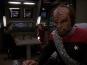 extant_StarTrek_DS9_4x07-StarshipDown_0259.jpg