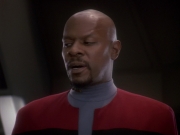 extant_StarTrek_DS9_4x07-StarshipDown_0482.jpg