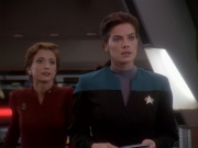 extant_StarTrek_DS9_4x07-StarshipDown_0725.jpg