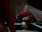 extant_StarTrek_DS9_4x07-StarshipDown_4164.jpg