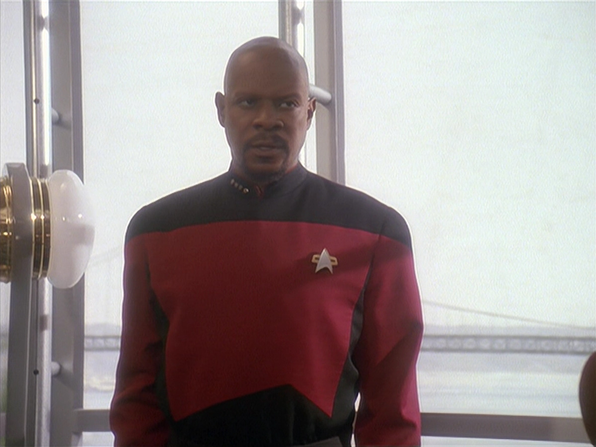 extant_StarTrek_DS9_4x12-ParadiseLost_00176.jpg