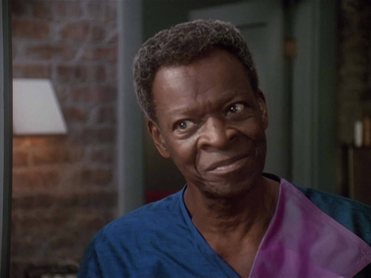 extant_StarTrek_DS9_4x12-ParadiseLost_00291.jpg