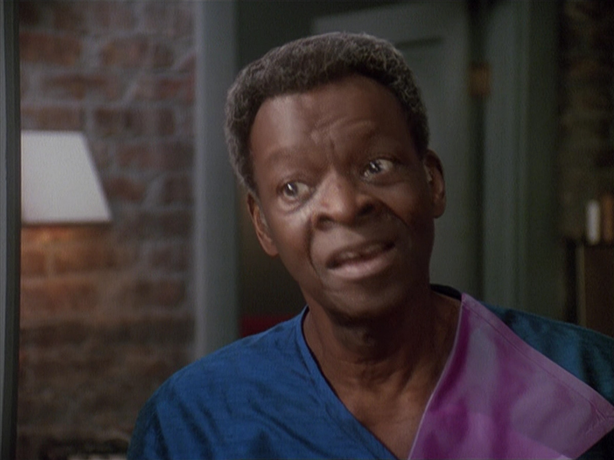 extant_StarTrek_DS9_4x12-ParadiseLost_00292.jpg