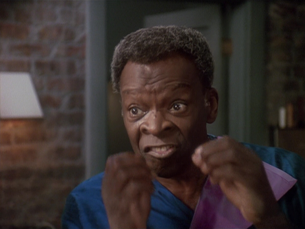 extant_StarTrek_DS9_4x12-ParadiseLost_00321.jpg