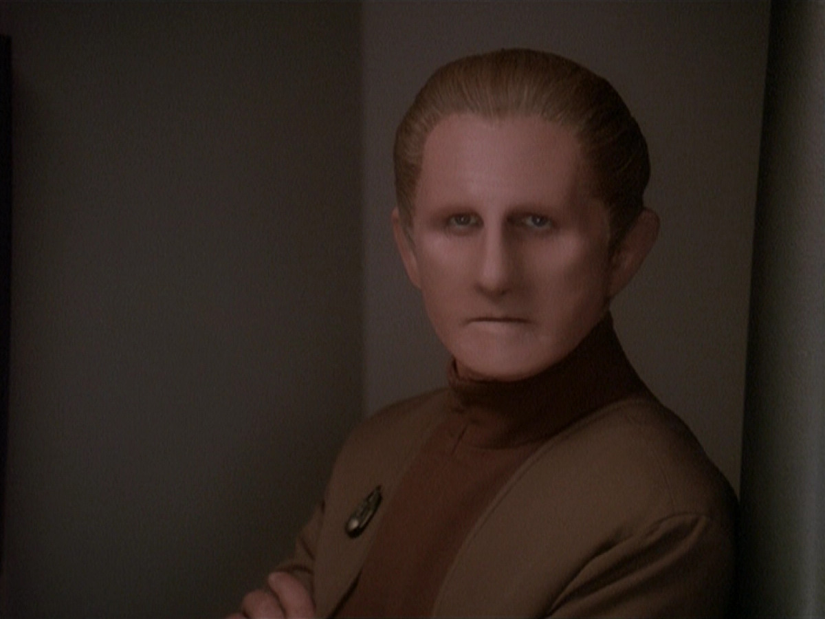extant_StarTrek_DS9_4x12-ParadiseLost_00366.jpg