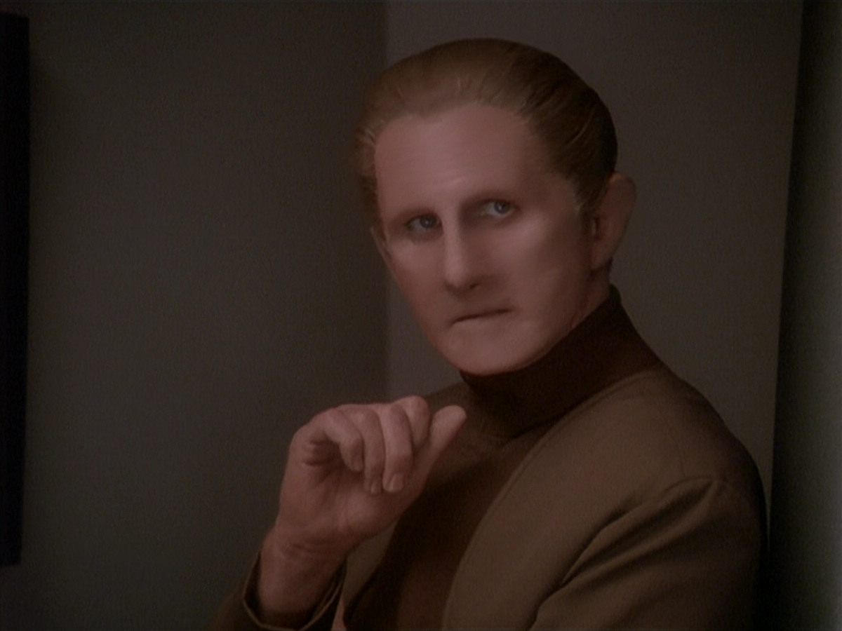 extant_StarTrek_DS9_4x12-ParadiseLost_00388.jpg