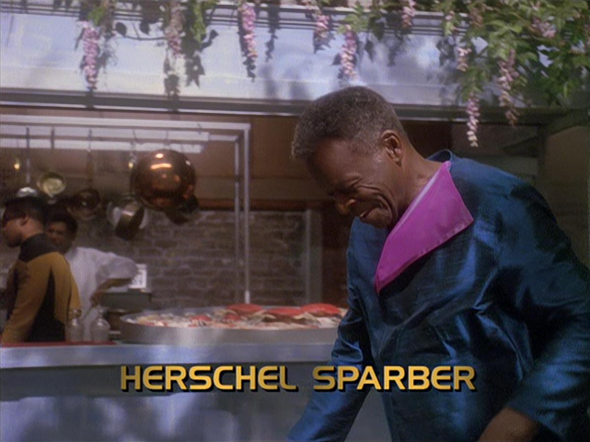 extant_StarTrek_DS9_4x12-ParadiseLost_00632.jpg