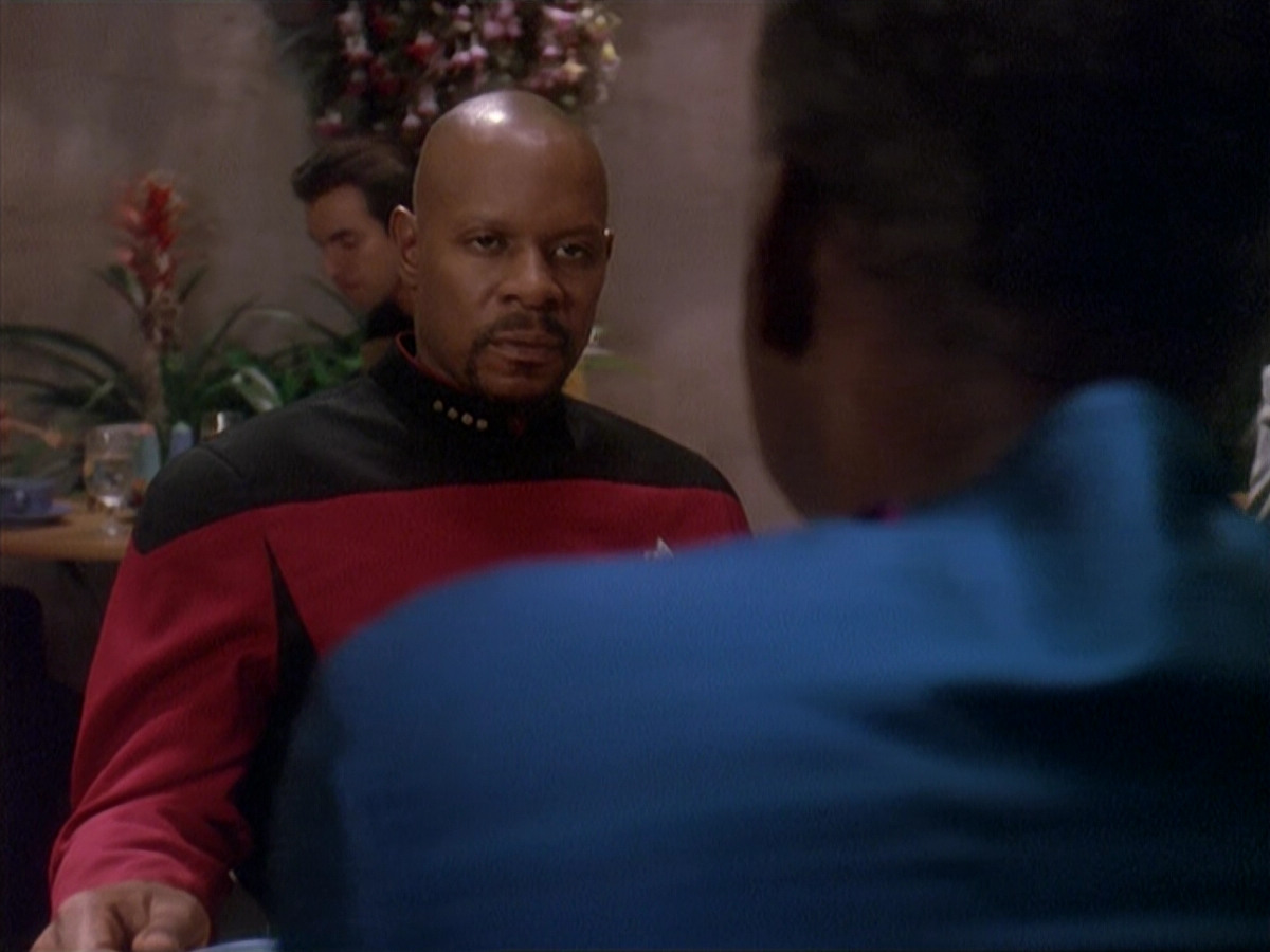 extant_StarTrek_DS9_4x12-ParadiseLost_00647.jpg