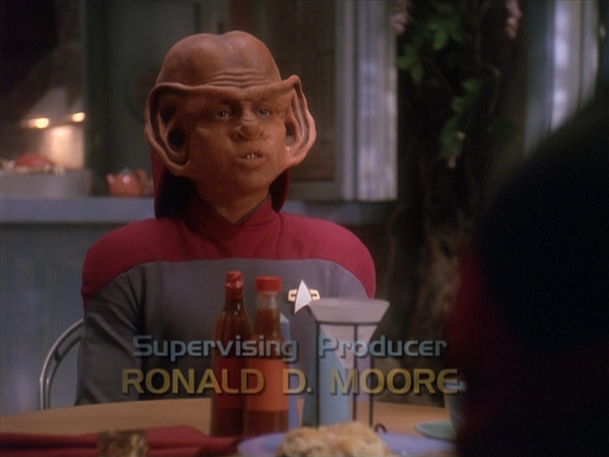 extant_StarTrek_DS9_4x12-ParadiseLost_00766.jpg
