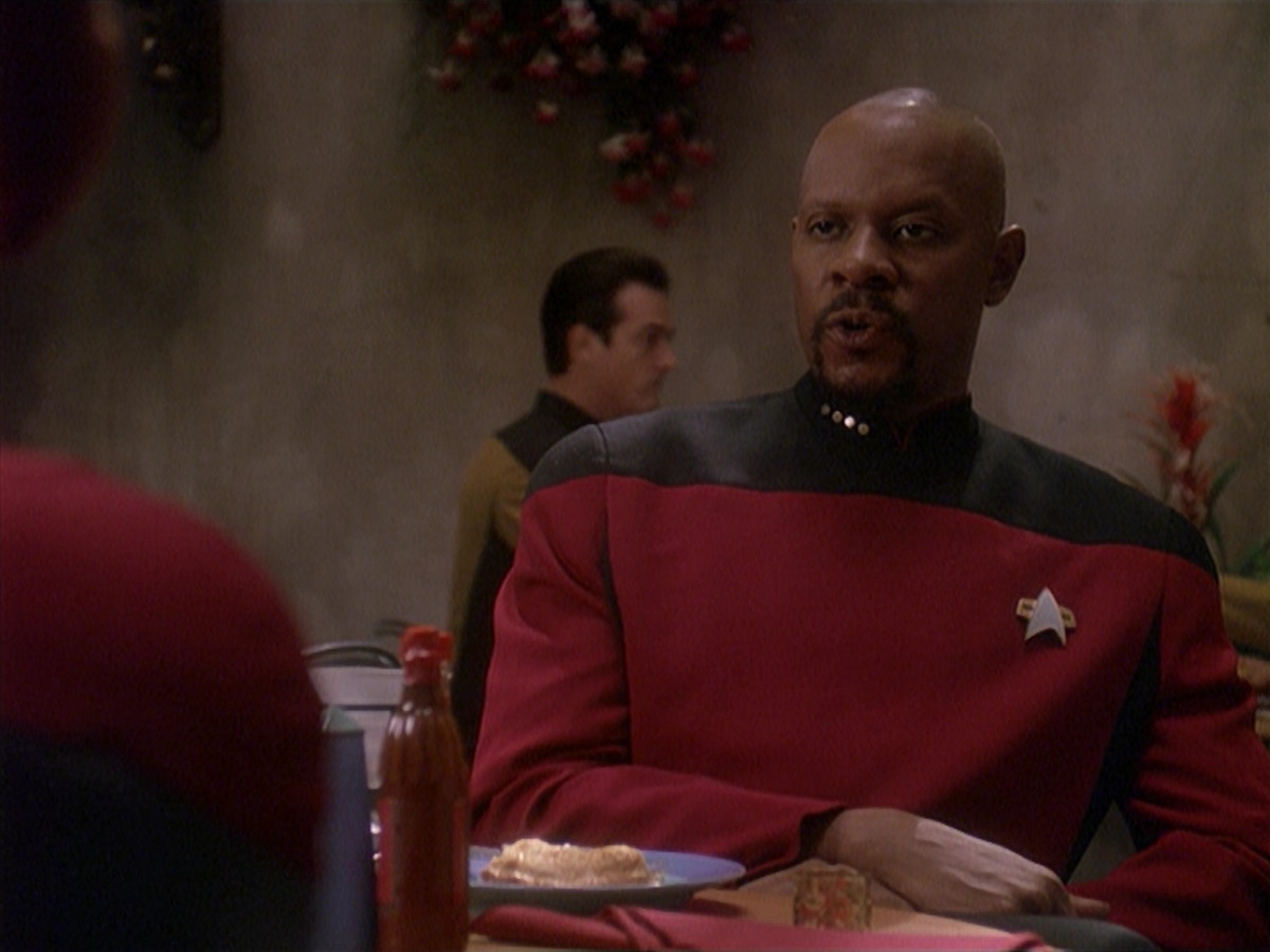 extant_StarTrek_DS9_4x12-ParadiseLost_00769.jpg