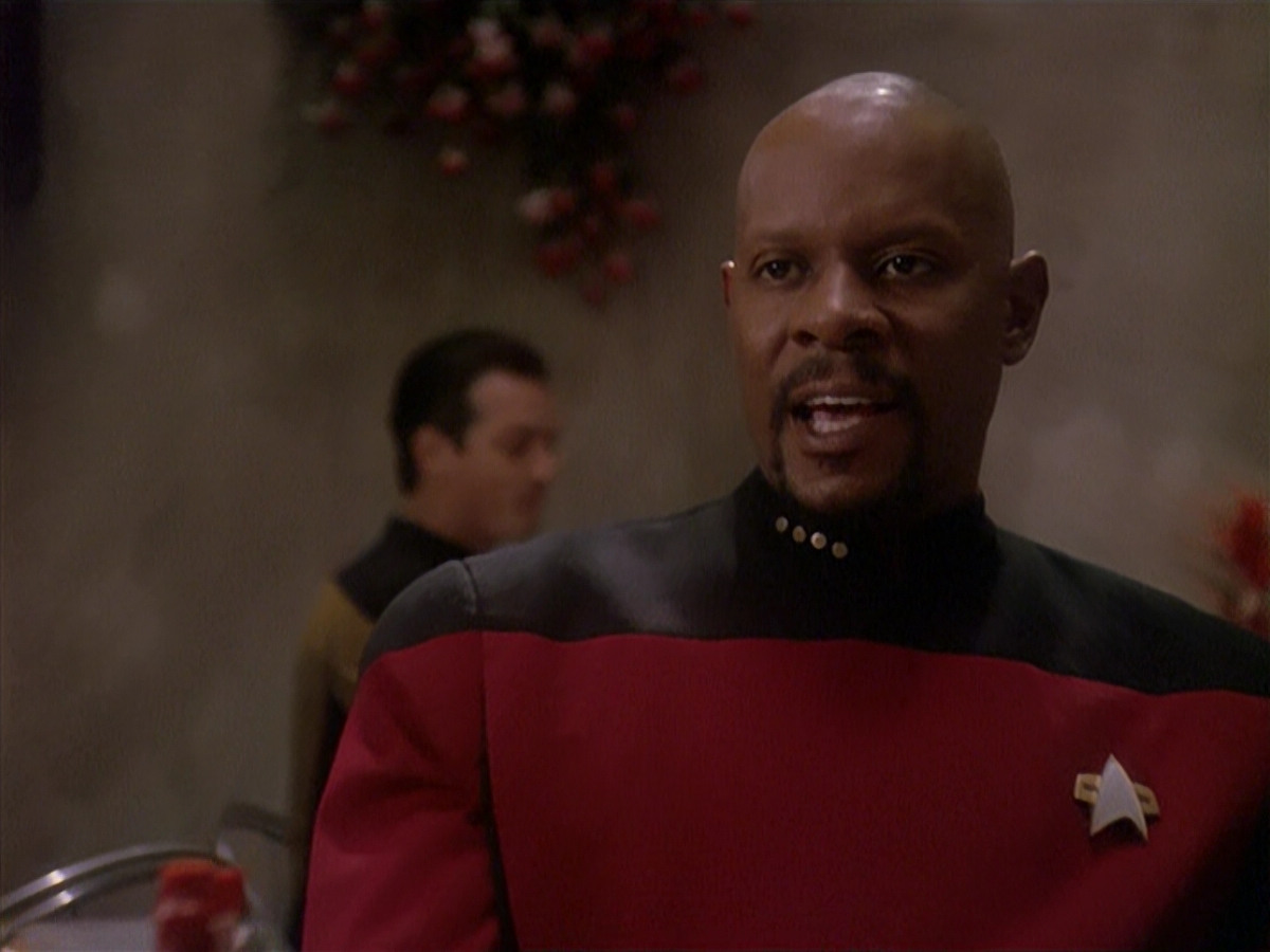 extant_StarTrek_DS9_4x12-ParadiseLost_00794.jpg