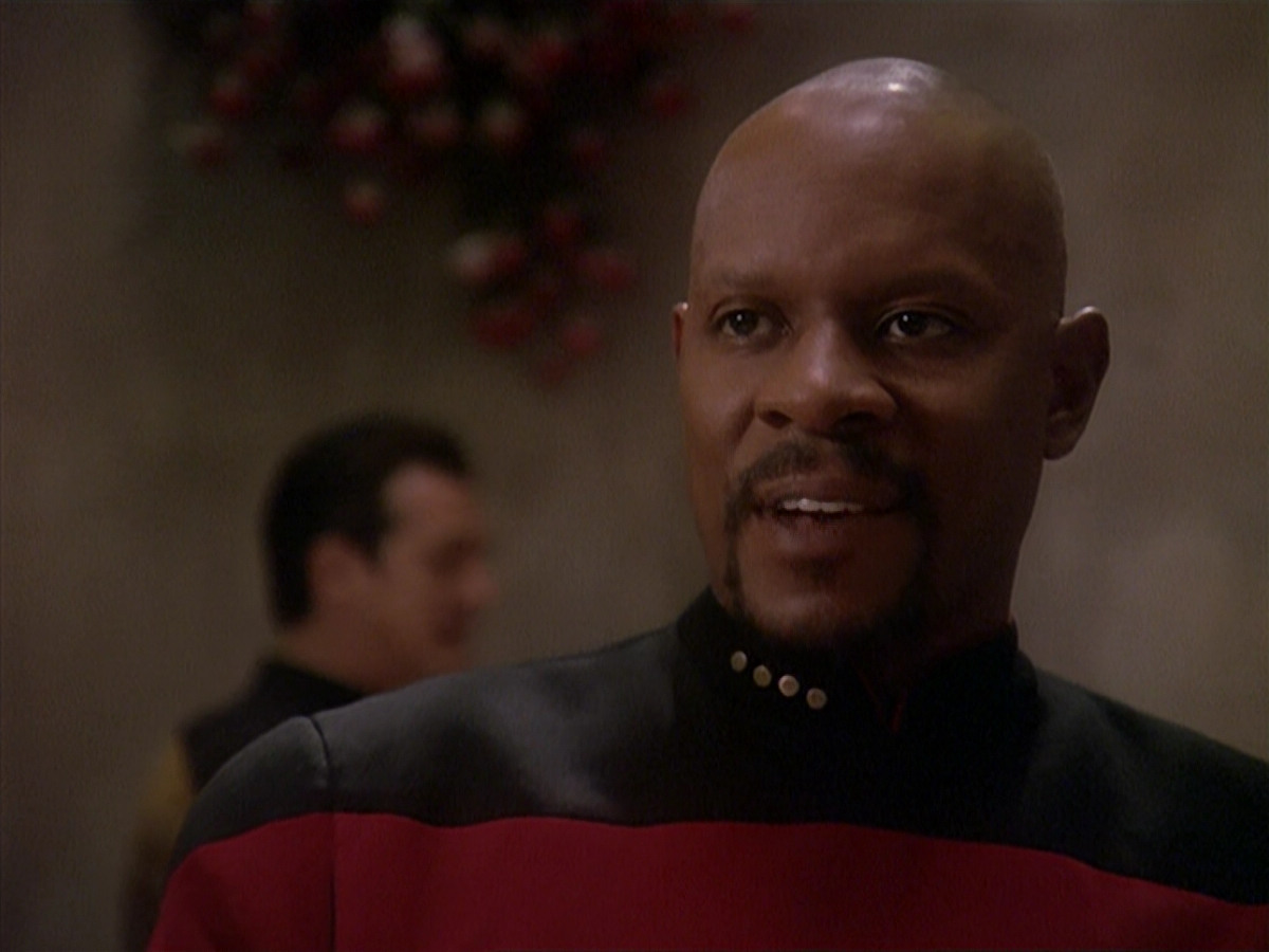 extant_StarTrek_DS9_4x12-ParadiseLost_00796.jpg