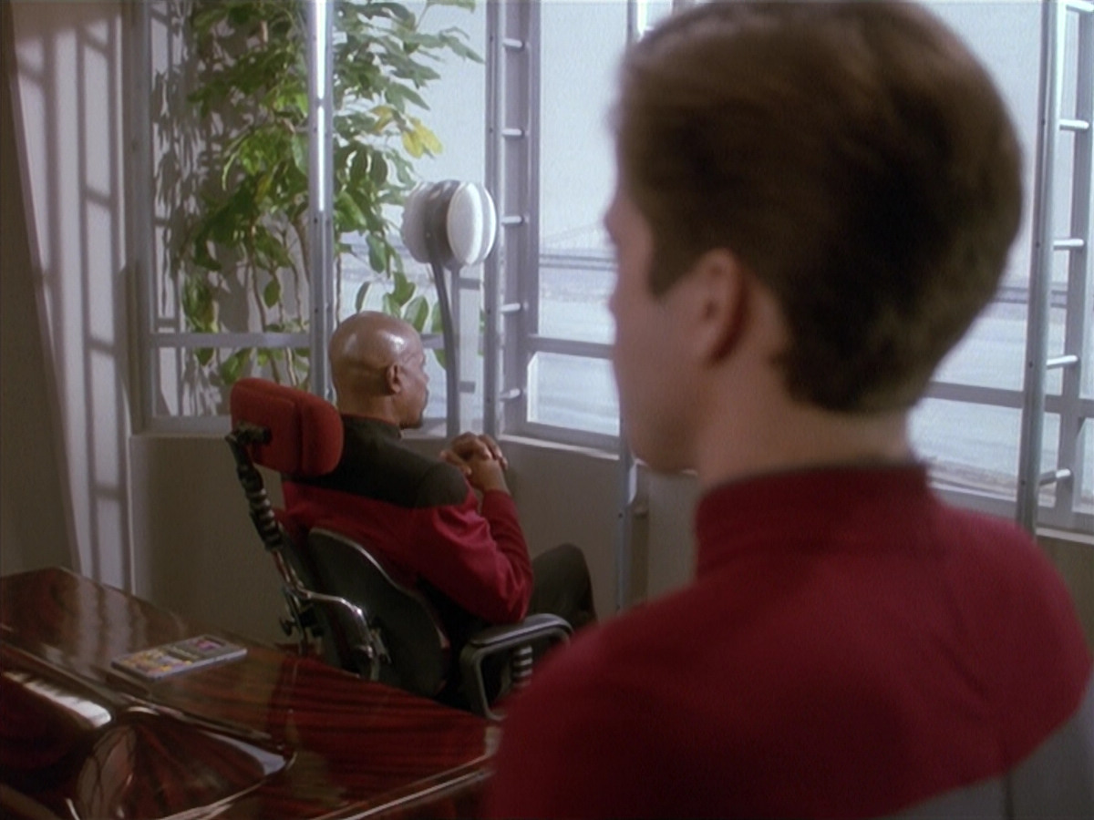 extant_StarTrek_DS9_4x12-ParadiseLost_00814.jpg
