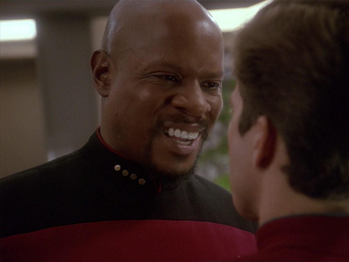 extant_StarTrek_DS9_4x12-ParadiseLost_00872.jpg